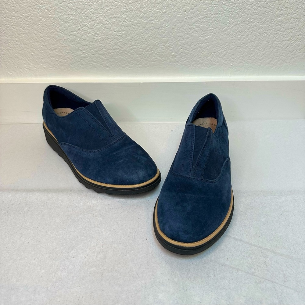 Clarks blue suede loafers in women’s size 7 1/2